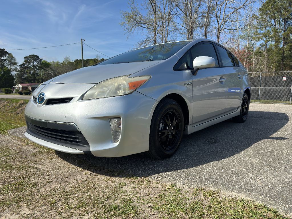 2013 Toyota Prius Three
