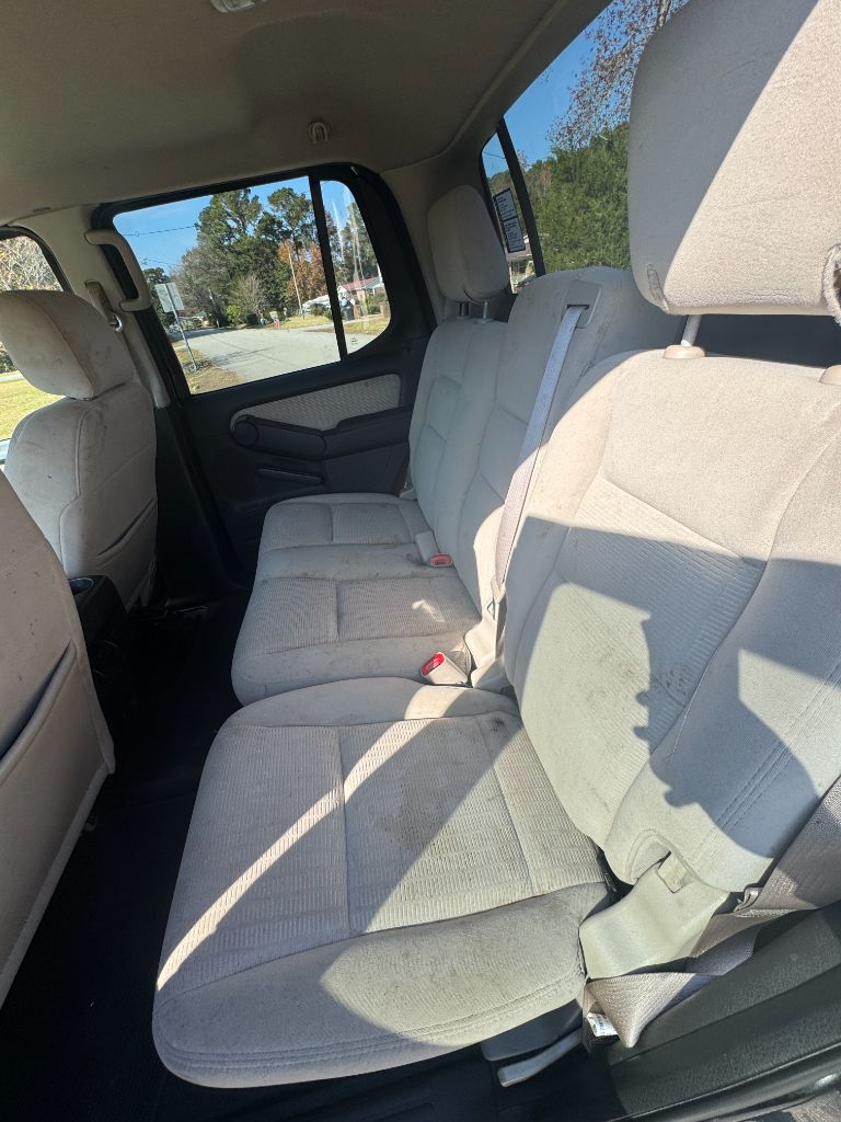 2008 Ford Explorer Sport Trac XLT - Photo 11