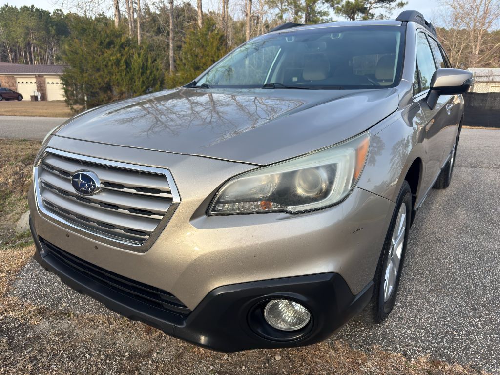 2016 Subaru Outback Premium's photo