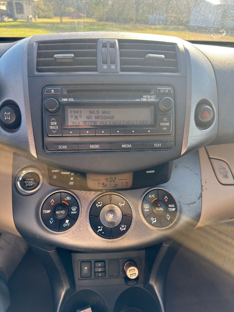2012 Toyota RAV4 Limited - Photo 14