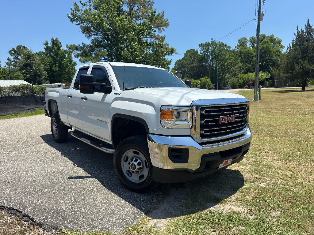2017 GMC Sierra 4WD Double Cab Standard Box's photo
